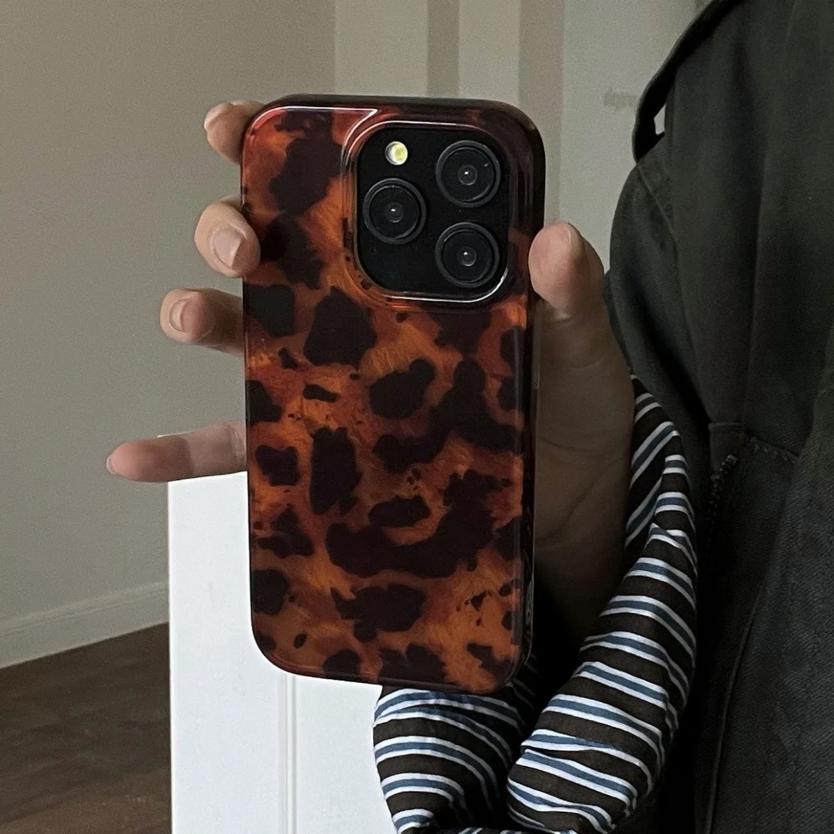 Retro Amber Texture Laser Phon - Phone Cases Xs 评论和价格